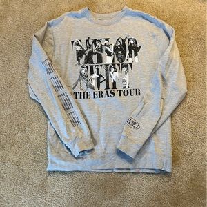 Official Taylor Swift Eras Tour Gray Crewneck With Pictures & U.S. Cities L